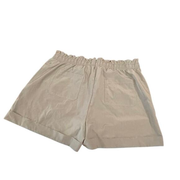 Danskin Women’s Sage Green Relaxed Fit Drawstring Shorts Size XLarge - Picture 8 of 11